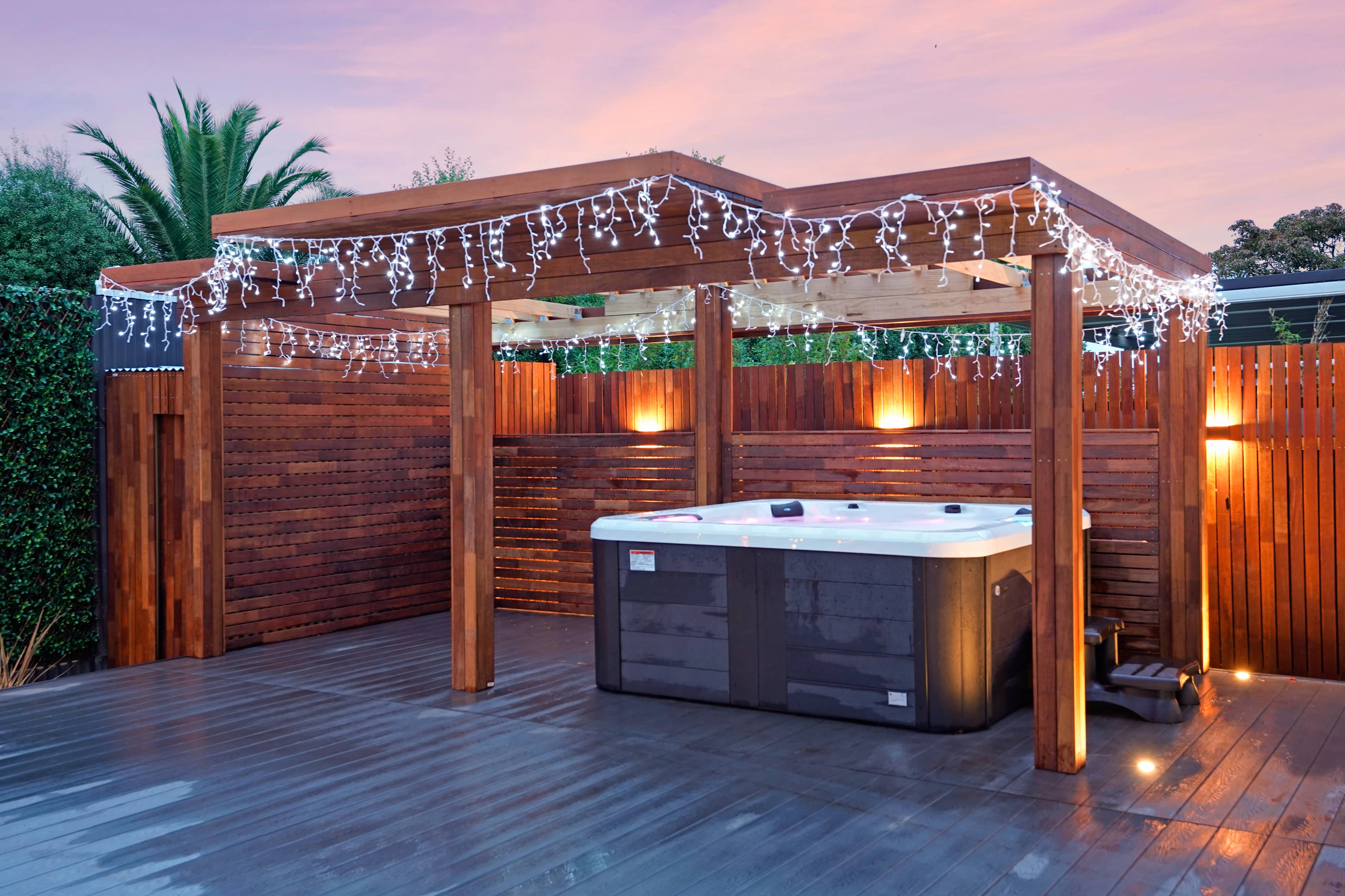MAX Entertain Beachside Retreat - Amazing Backyard - Photo 23