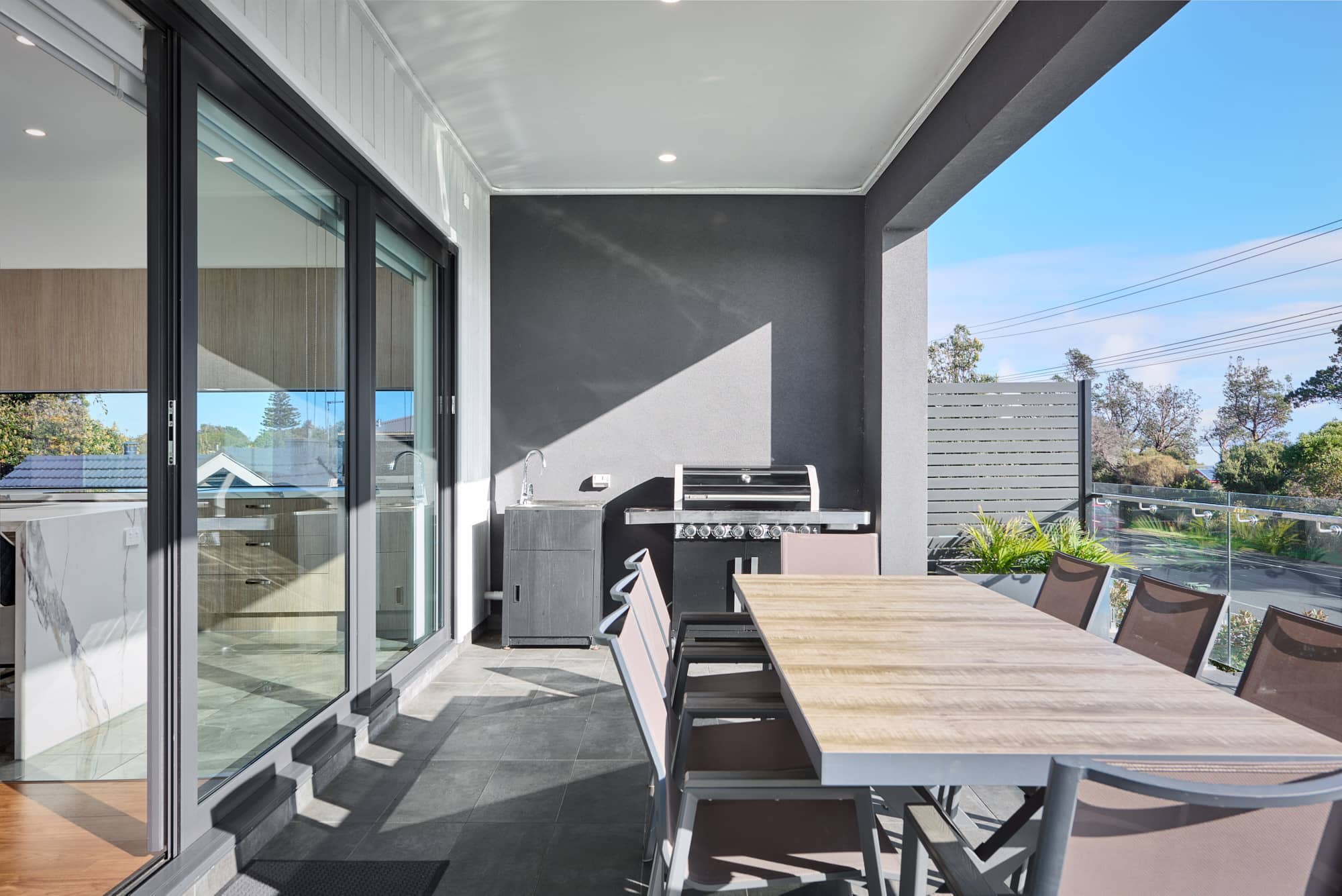 MAX Entertain Beachside Retreat - Amazing Backyard - Photo 6