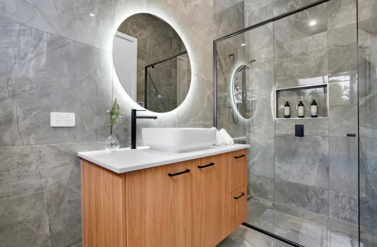 MAX Entertain Beachside Retreat - Amazing Backyard - Photo 14